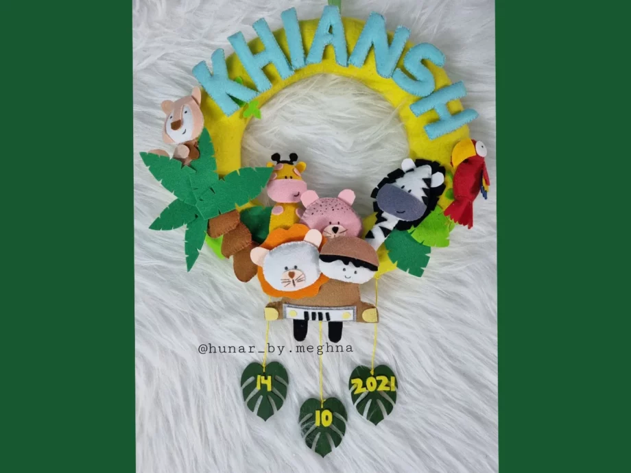 jungle themed kids name hanging