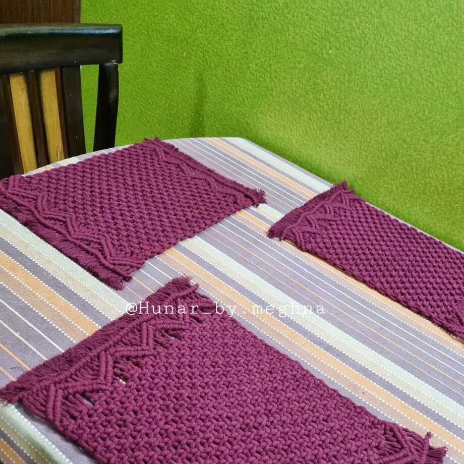 macrame dining mats