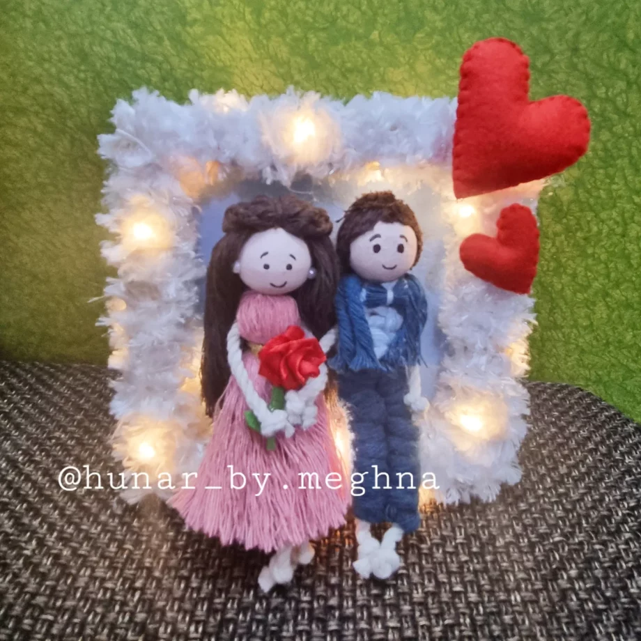 macrame doll table top frame for couples