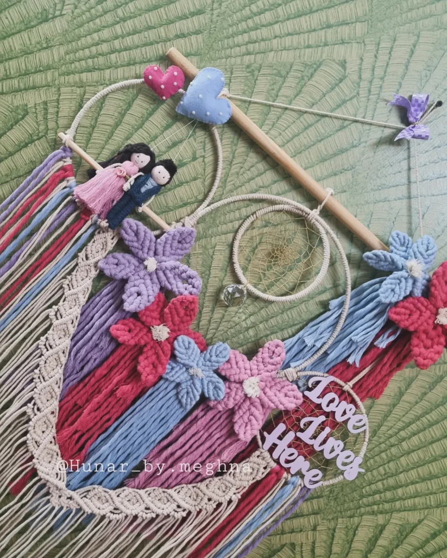 couple wedding gift personalized with floral theme